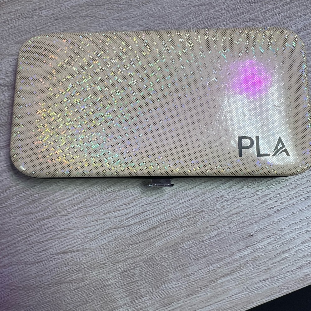 Paris lash academy magnetic tweezer case good condition